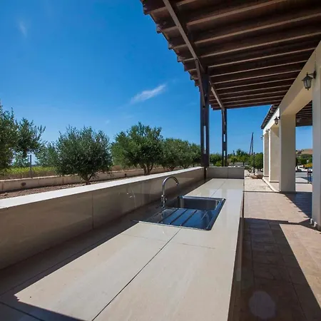 Villa Hills View *