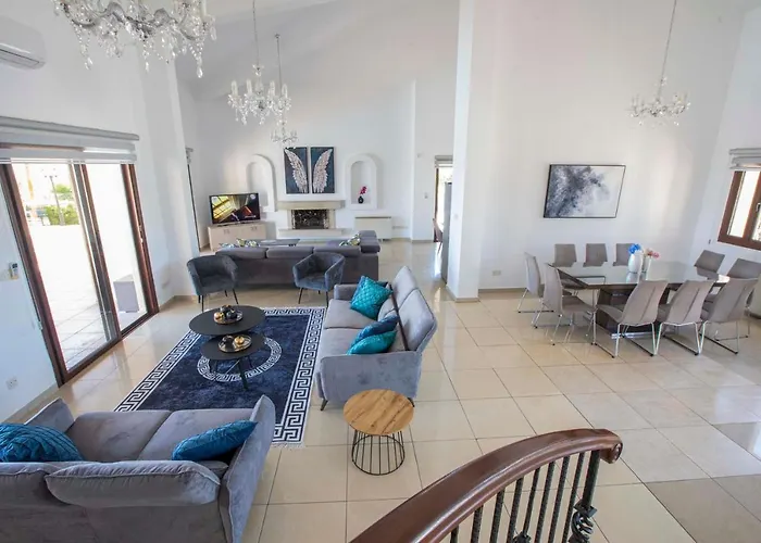 Vila Hills View Kathikas